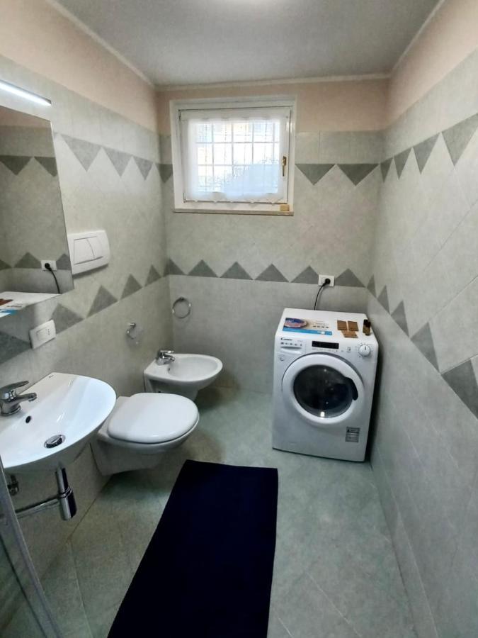 Vicolo 11 Apartment Calmasino Luaran gambar